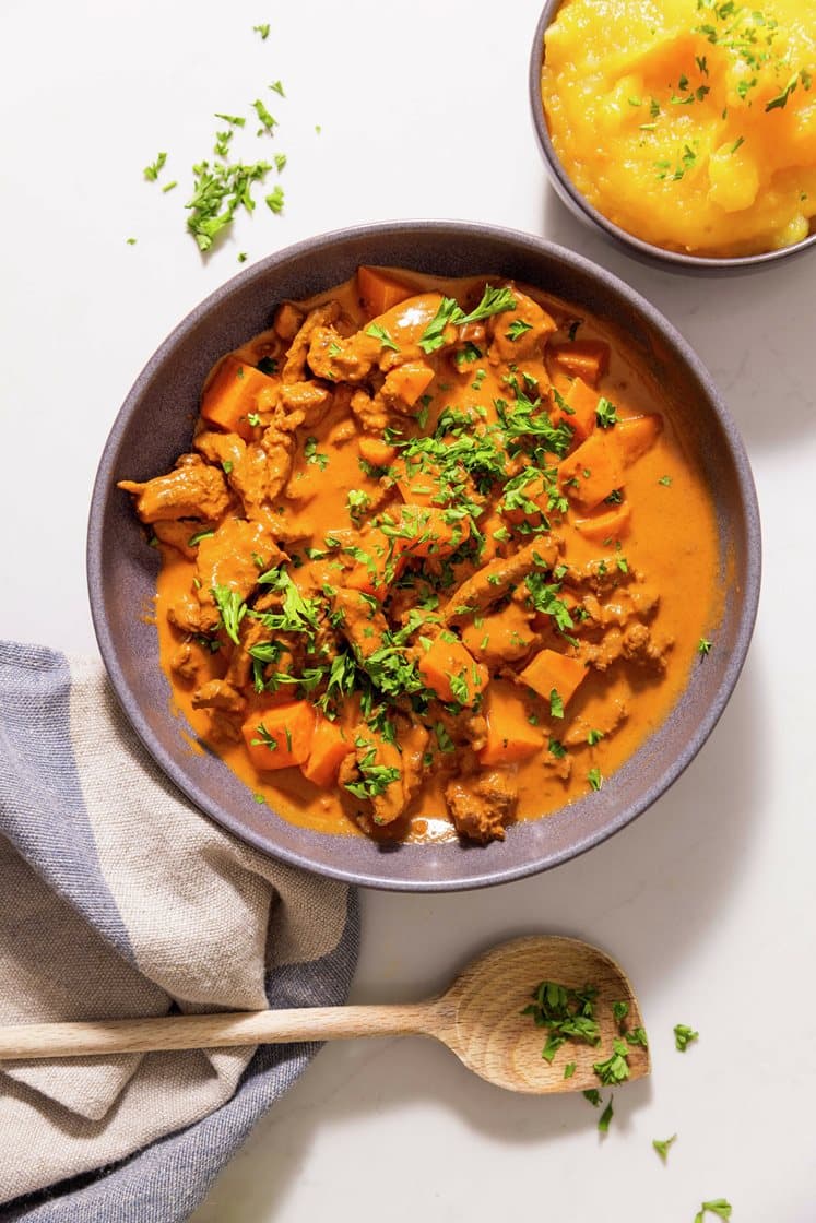 Quick bøf stroganoff med grov mos