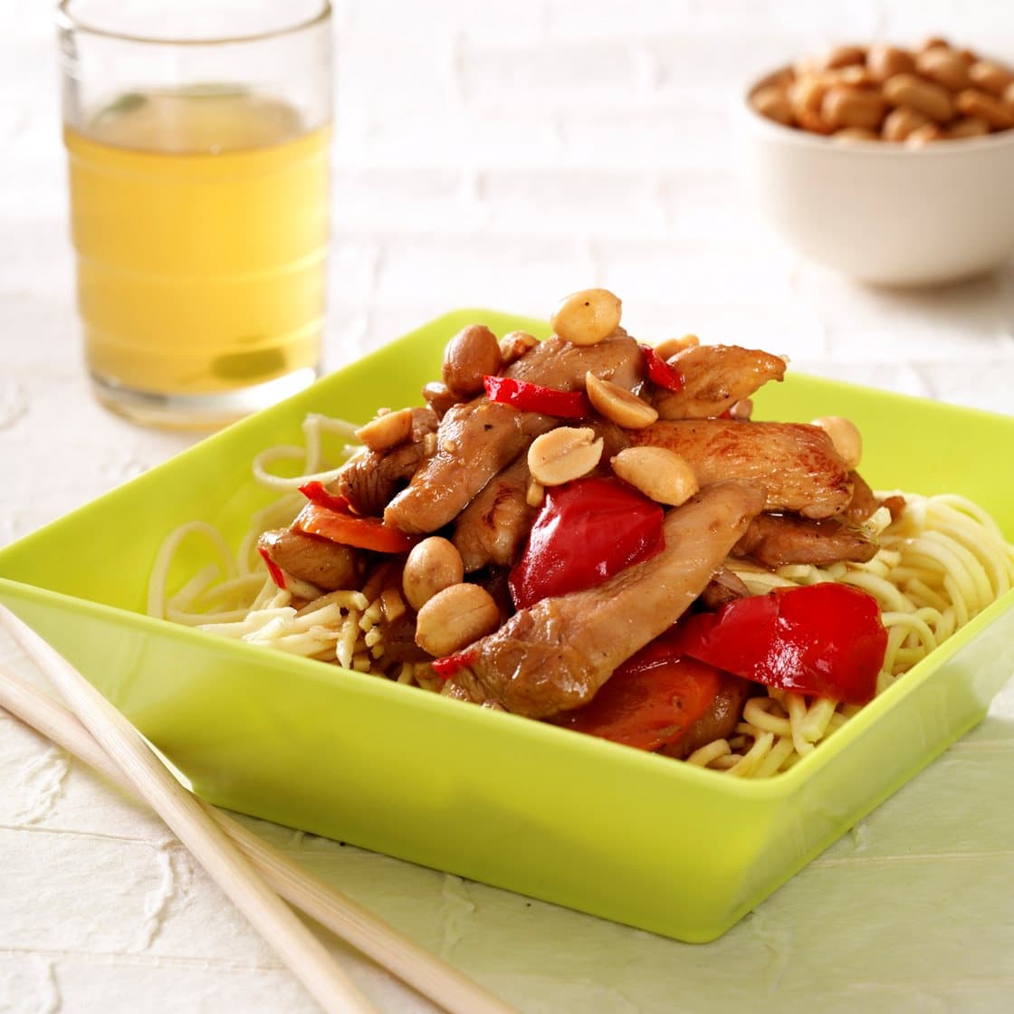 Spicy kalkun i wok med appelsin-hoisinsauce