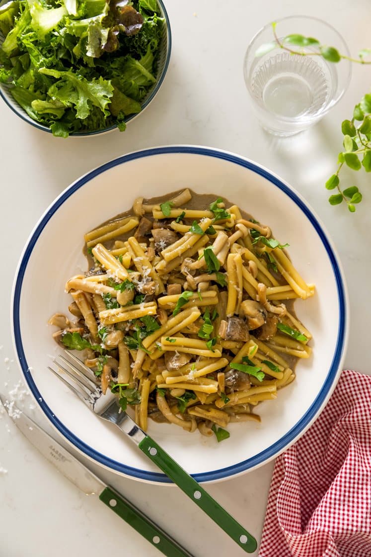 Carbonara med svampe og hvidløg 