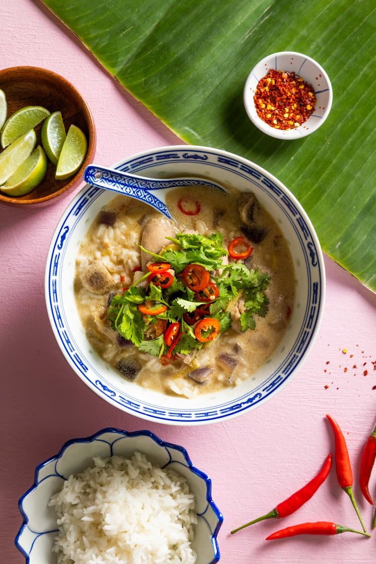 Tom Kha Gai - Cremet kokossuppe med kylling