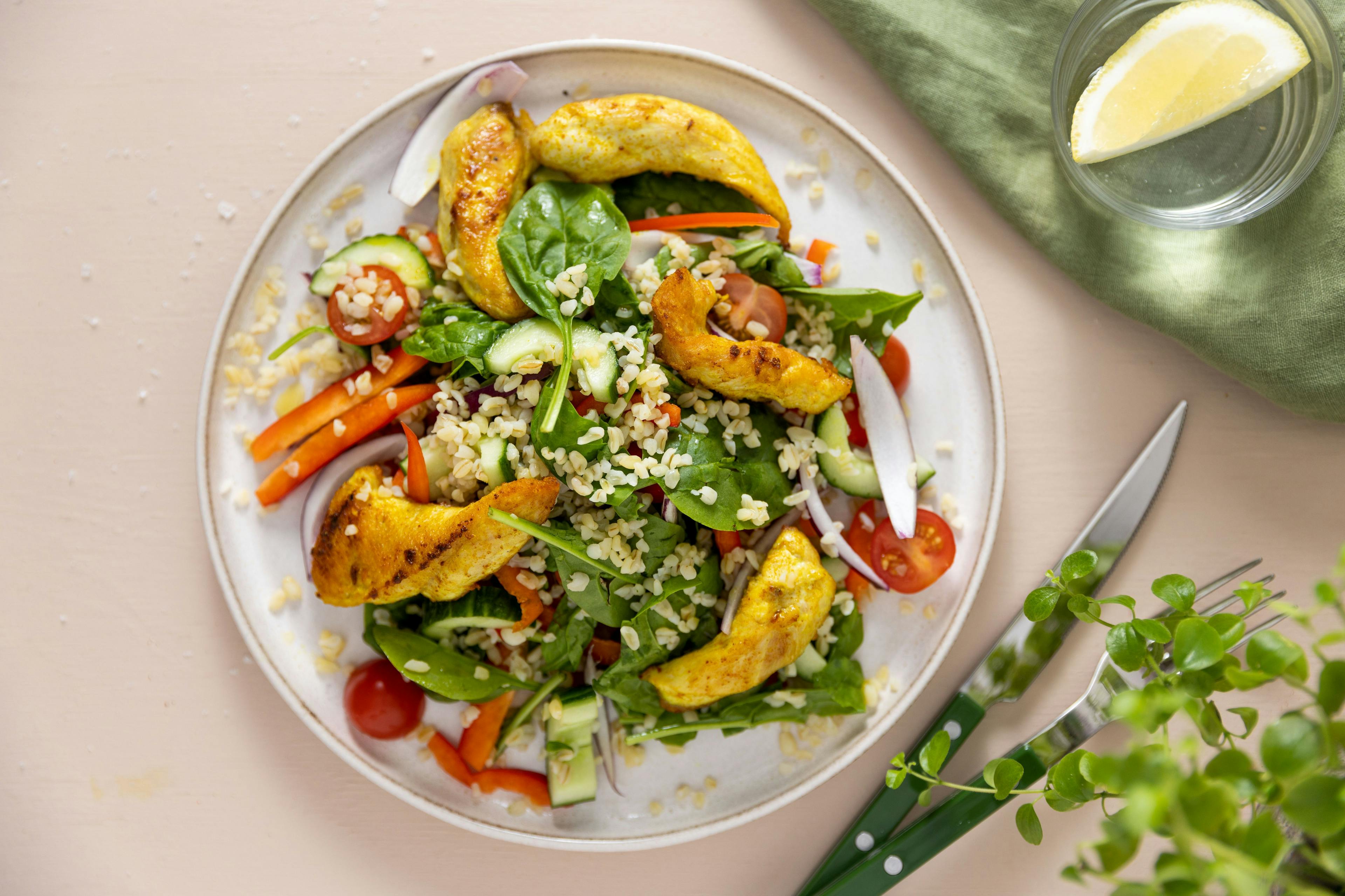 Nem salat – sådan laver du friske og lækre salater hver dag